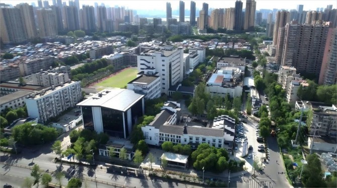微信图片_2025-08-11_171447_737.jpg